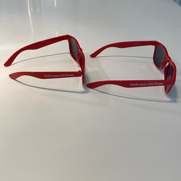 Sunglasses - Picture 6 of 6